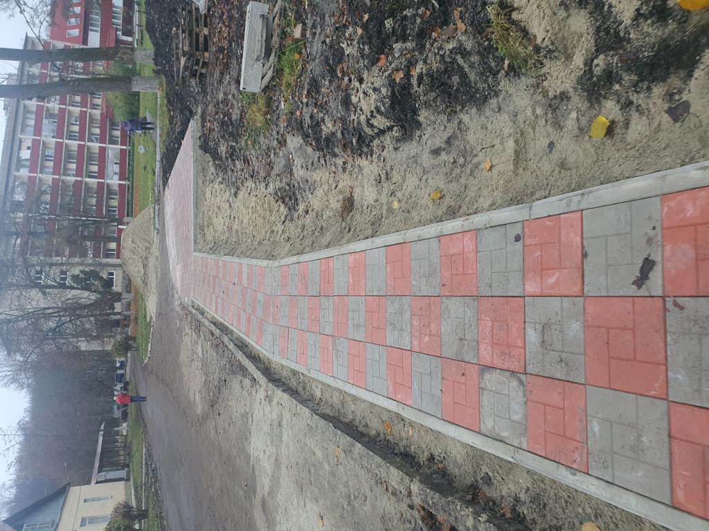 Территория после ремонта - фото 19